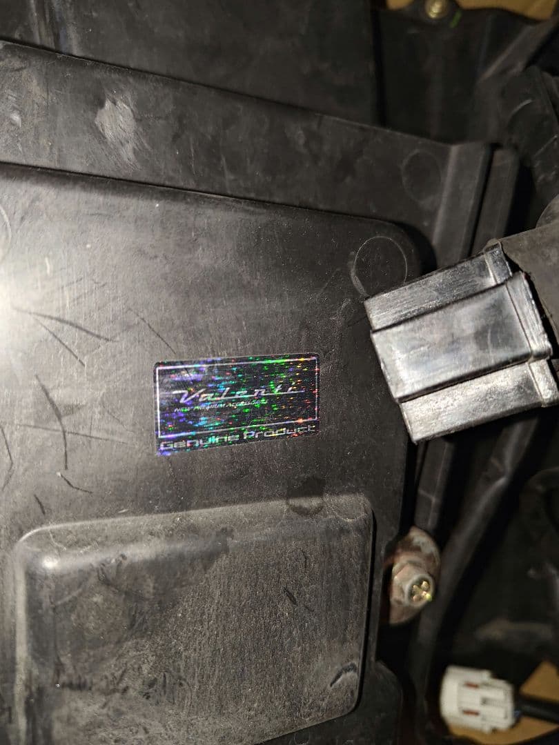 200系ハイエース　ヴァレンティ コプラス ヘッドライト valenti