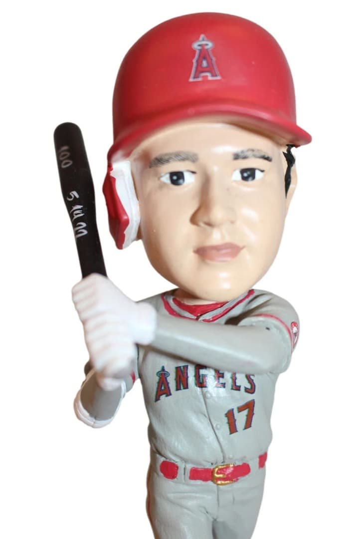 大谷翔平選手 カスタムペイント　ボブルヘッド　エンゼルス　2021 MVP 記念