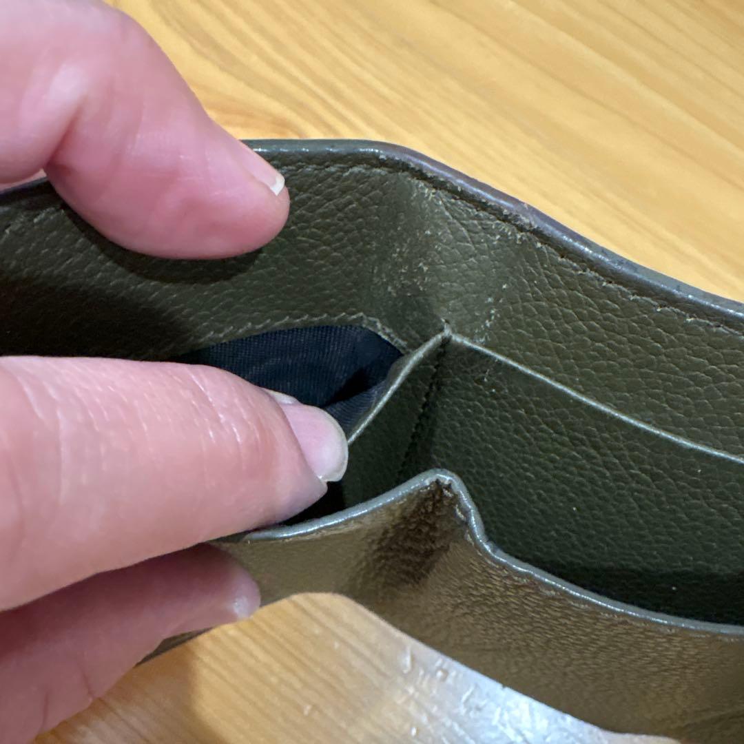 サンローラン 三つ折り財布 レザー ゴールドロゴ コンパクト