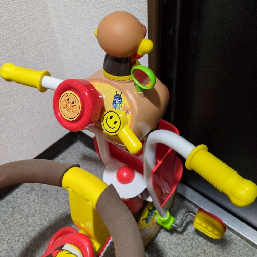 【美品】アンパンマン　三輪車　わくわくアンパンマン号