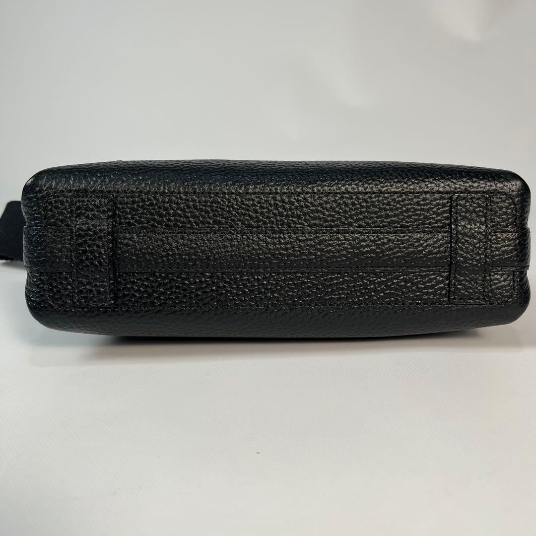 未使用級　A.D.M.J ショルダーバッグ　ボトムアクセント　金具　ブラック