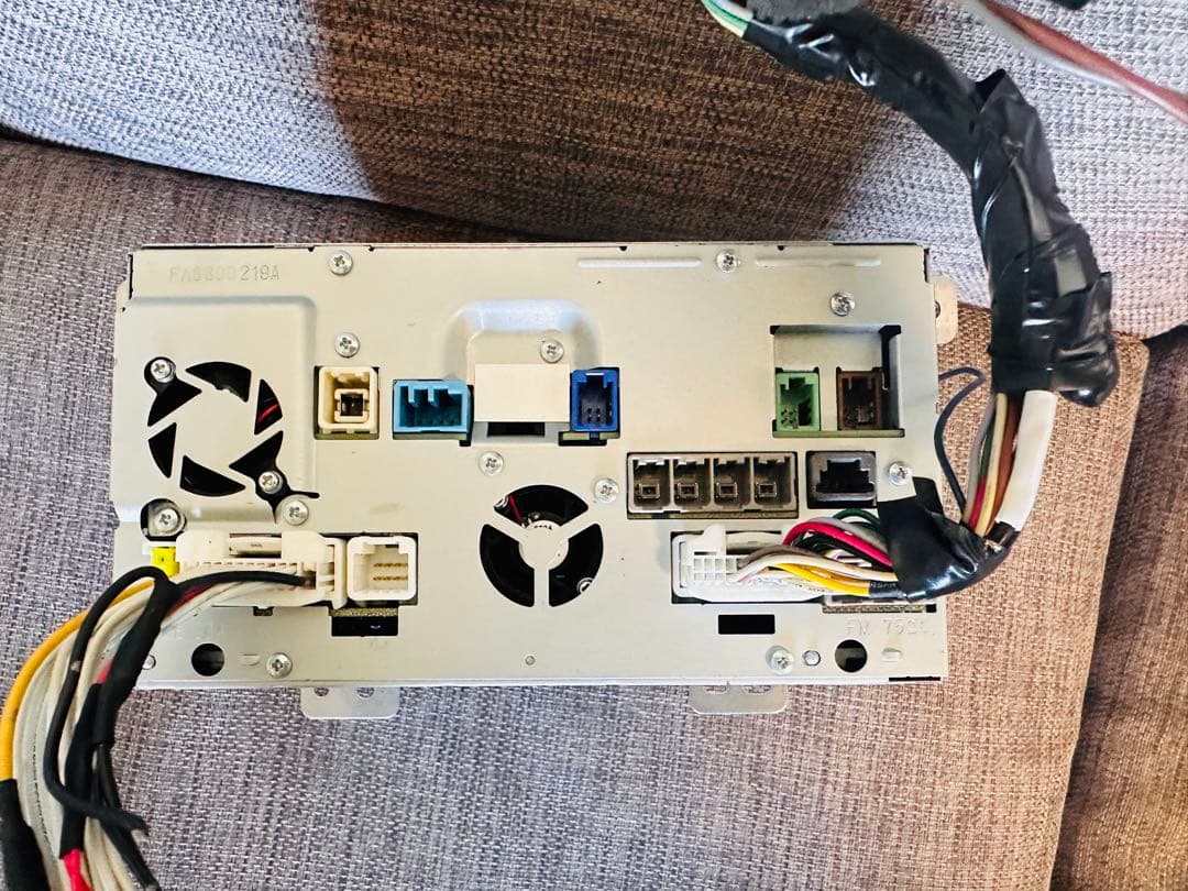 日産純正ナビ　MM317D-W CD/DVD/SD/USB/Bluetooth