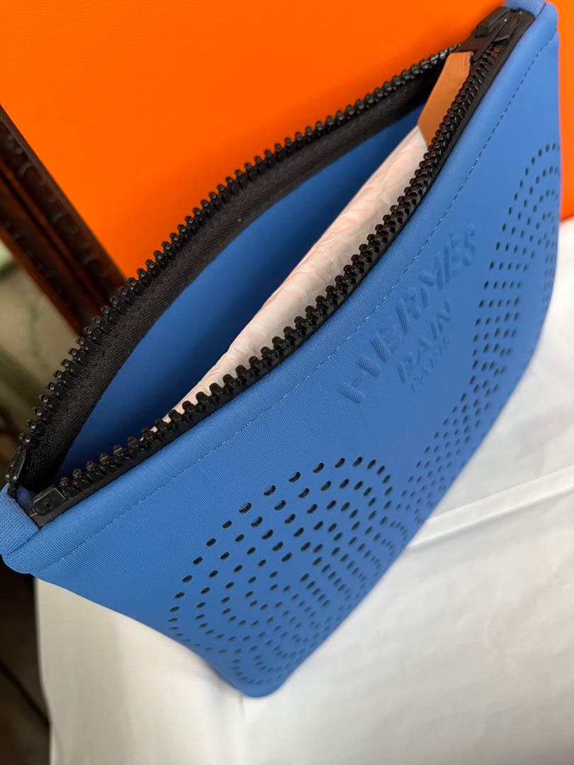 エルメス　クラッチバック　ネオバンゼンソレイユ　現行品