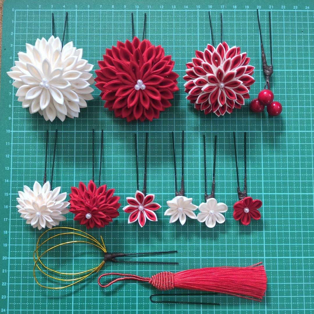 和装髪飾り U42−2 赤　白　成人式 振袖 つまみ細工 かんざし　髪飾り