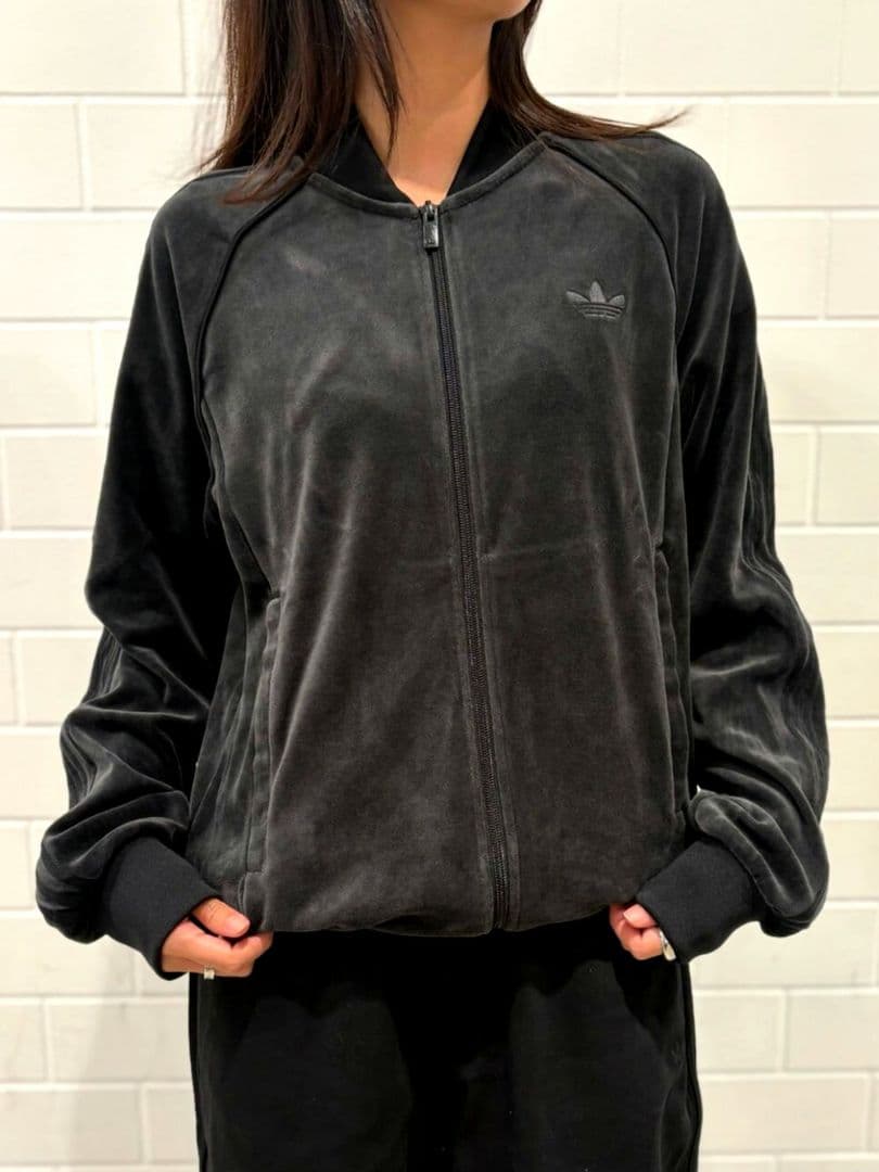 大人気⭐完売品adidas スーパースターSSTベロアトラックジャケット黒2XL