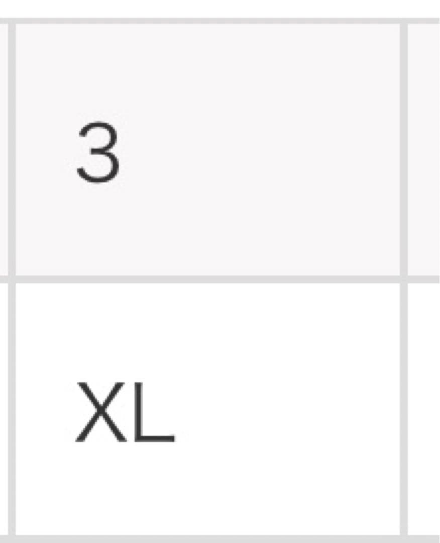 未使用級☆希少　モンクレール（MONCLER）ダウンベスト