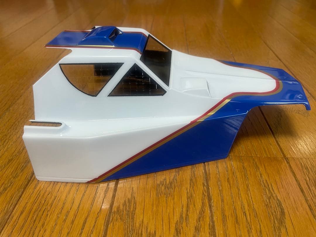 ヨコモ　ワンダードッグファイター 塗装済スペアボディ