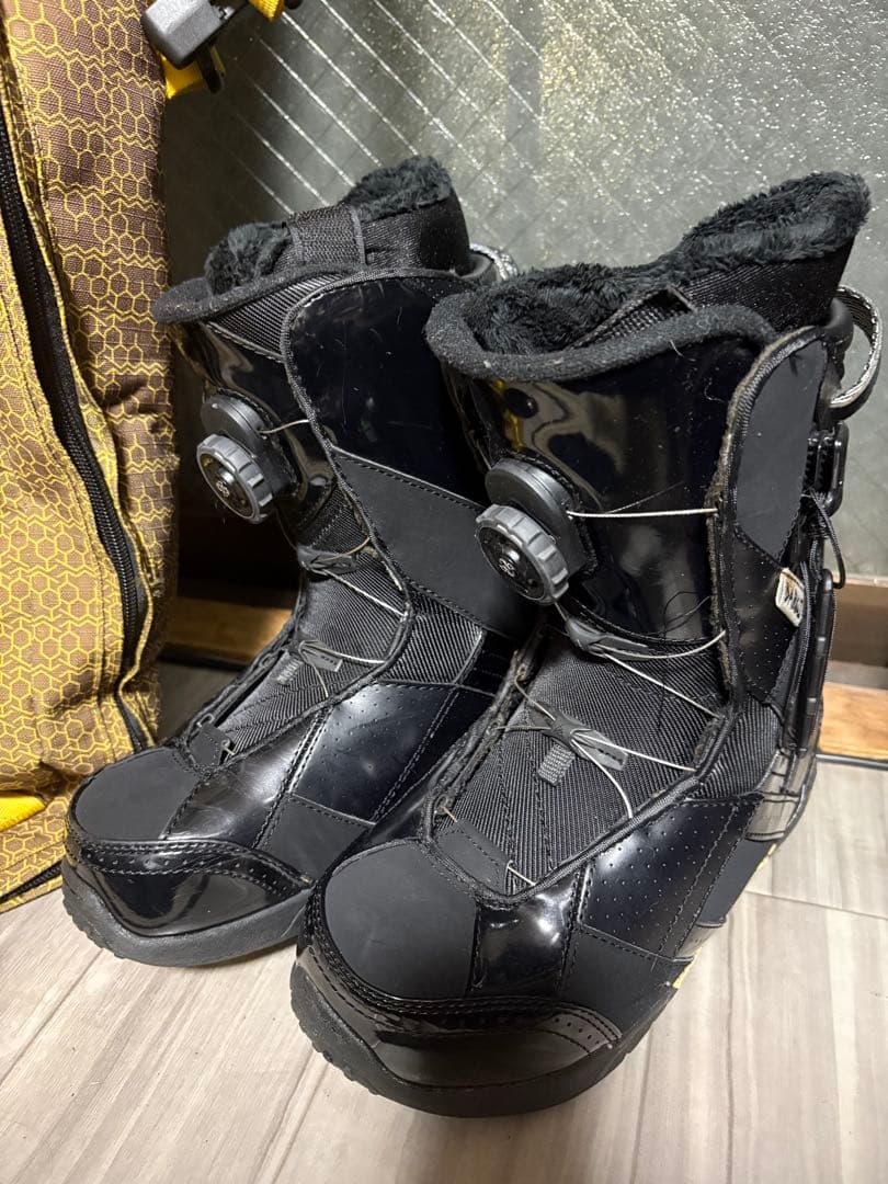 Burton 144cm スノーボード バインディング付き、ケース、K2ブーツ