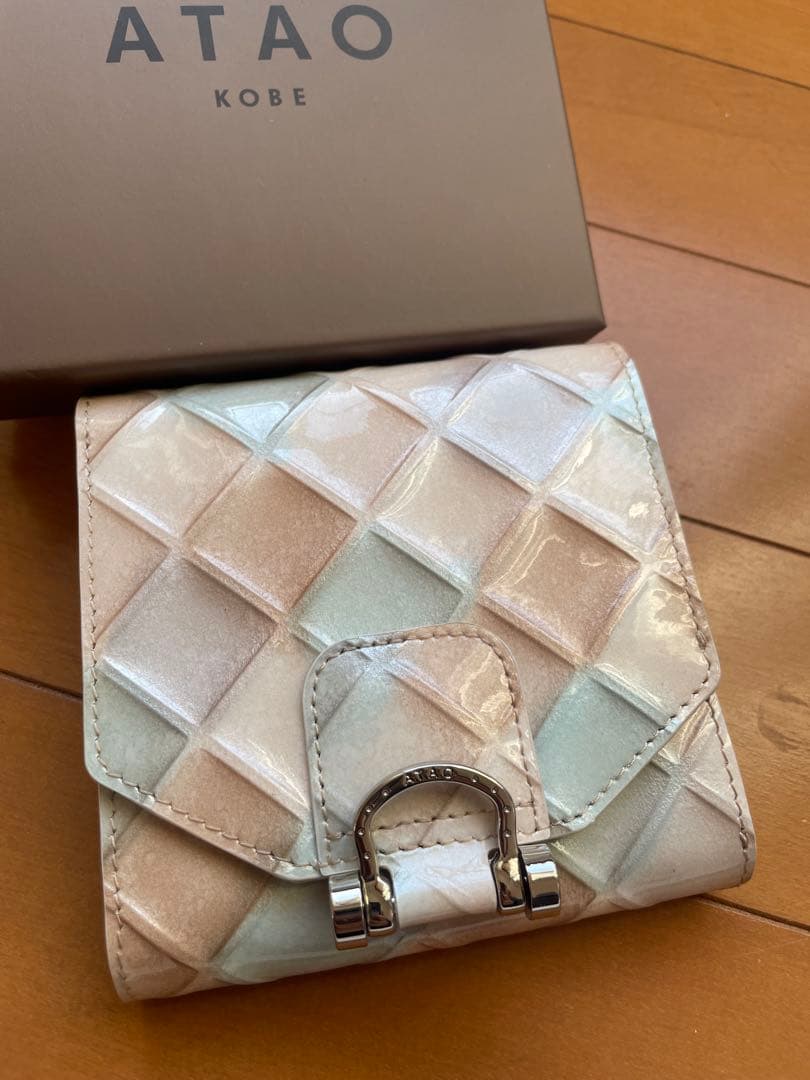 冬季限定 ロトロ ブロックパーティー 二つ折り財布 大容量