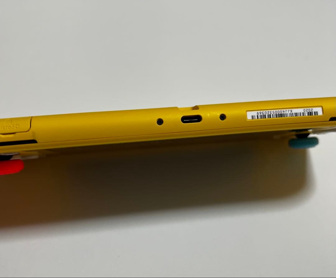 ニンテンドー スイッチライト Switch Lite イエロー