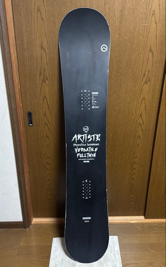 NOVEMBER ARTISTE アーティスト ノベンバー スノーボード 150