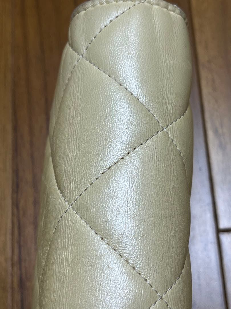 CHANEL レア色　パステルクリームイエロー　 キルティング 長財布