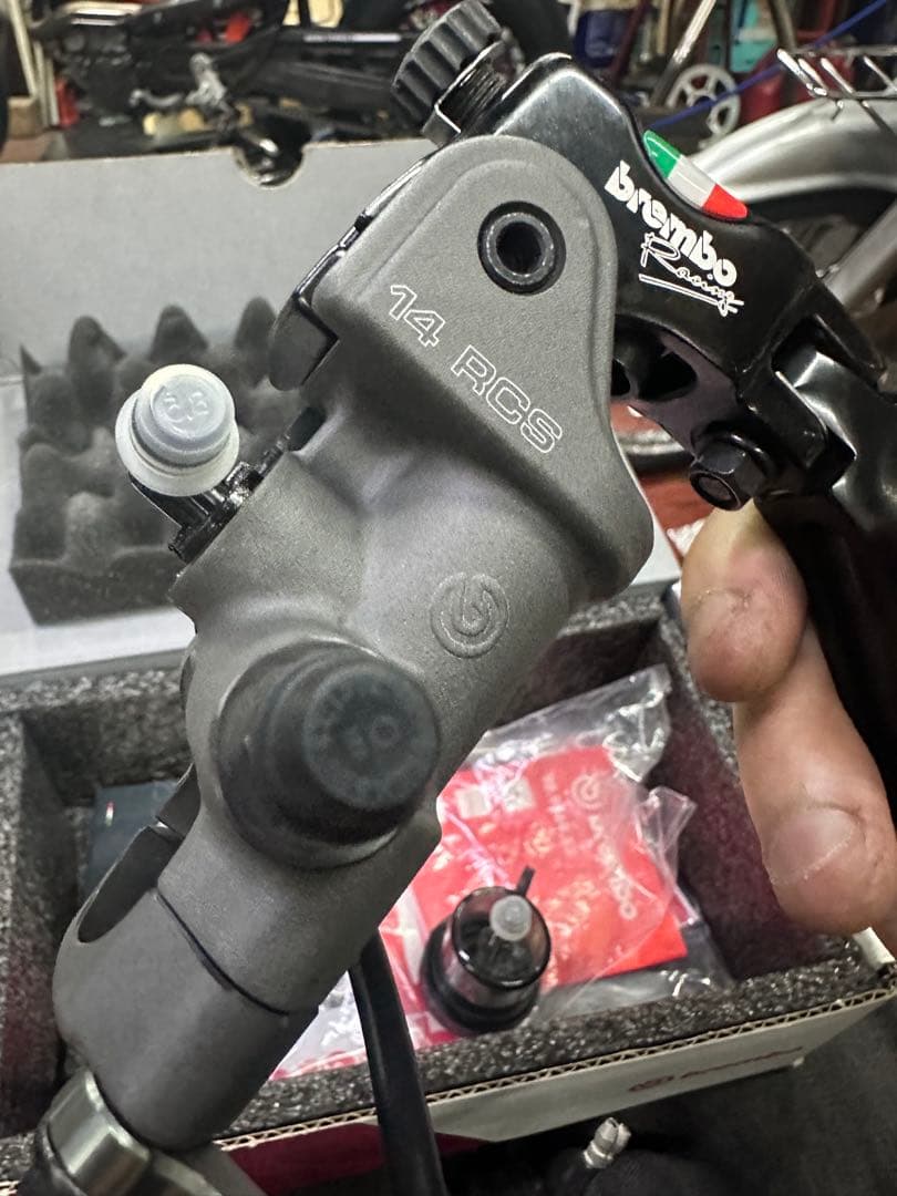 brembo ブレーキマスターシリンダーRCS14