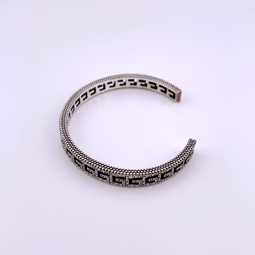 ★グッチ★ バングル ブレスレット スクエアG カフブレスレット 燻 いぶし
