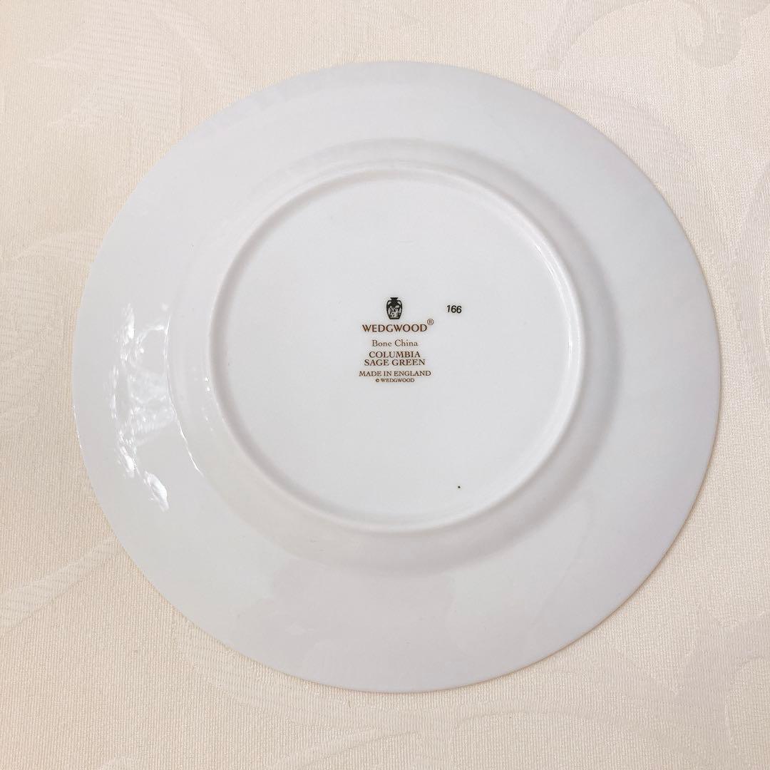 【美品】ウェッジウッド コロンビアセージグリーン 17.5cmプレート希少サイズ