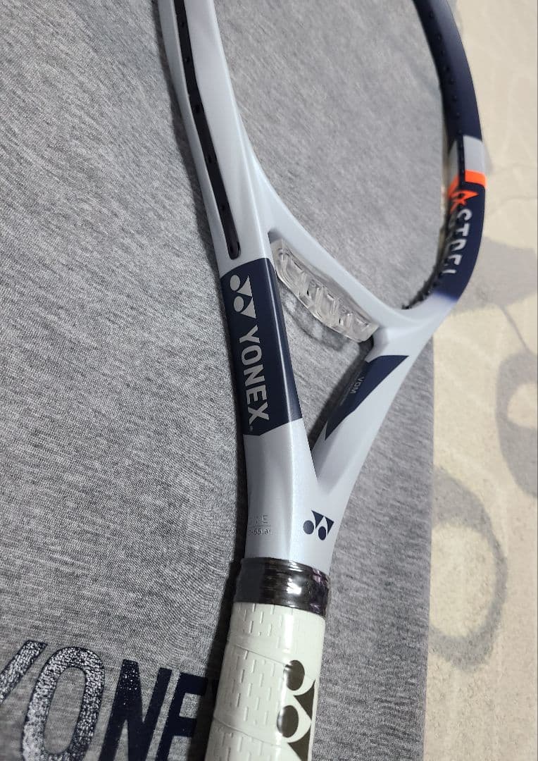 ヨネックス 硬式　テニスラケット アストレル 105 03AST105-271