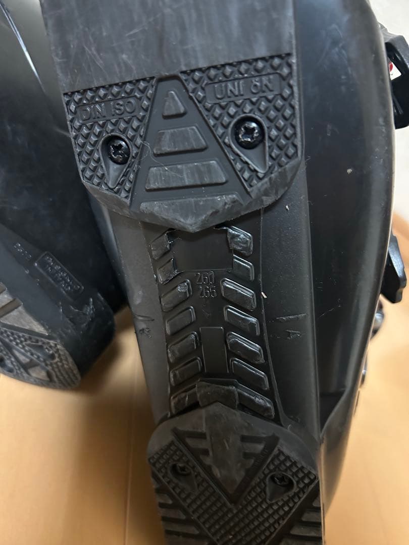 HEAD carve7.5 スキーブーツ　26-26.5センチ