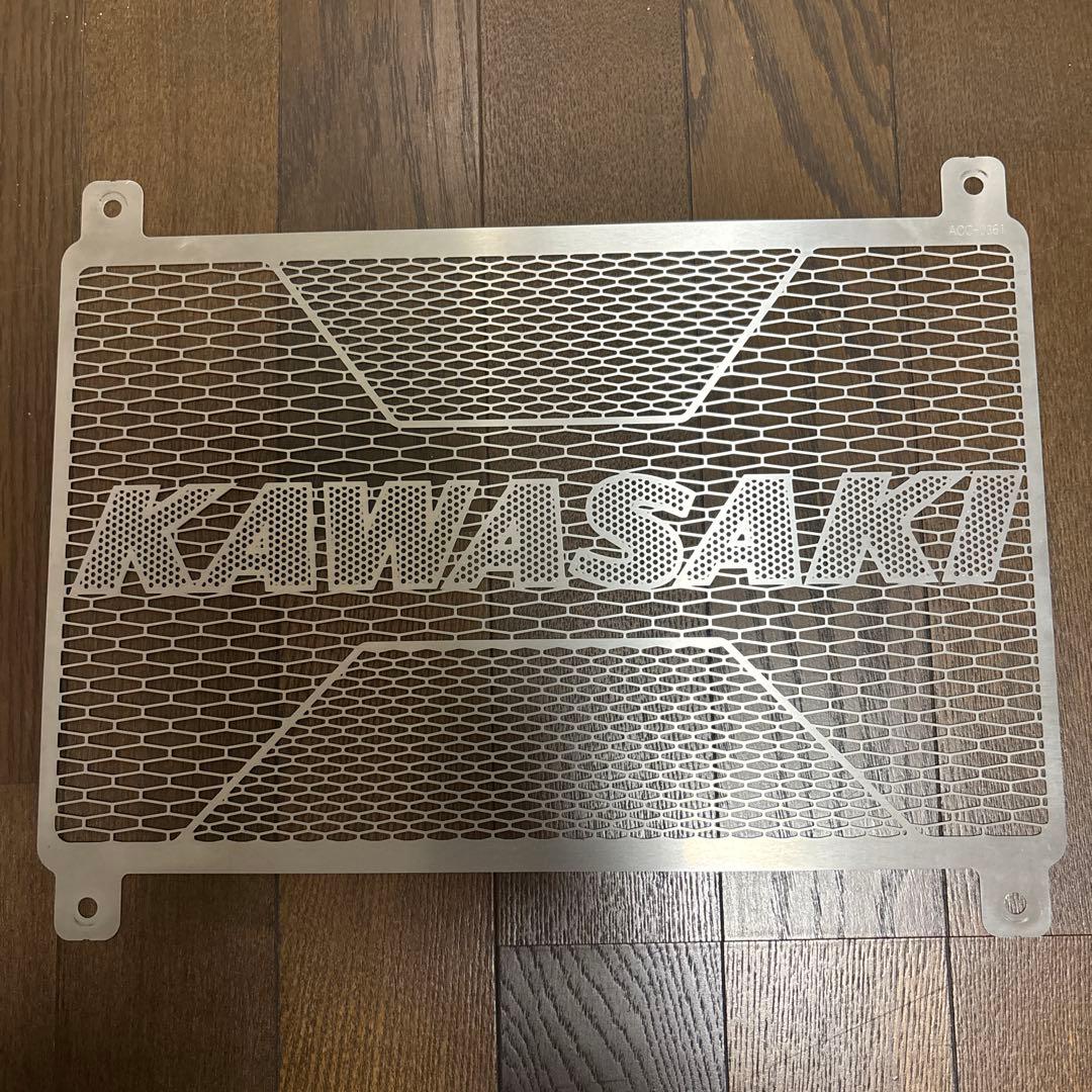 CW-X1　カワサキ 純正ラジエーターコアガード Z900RS