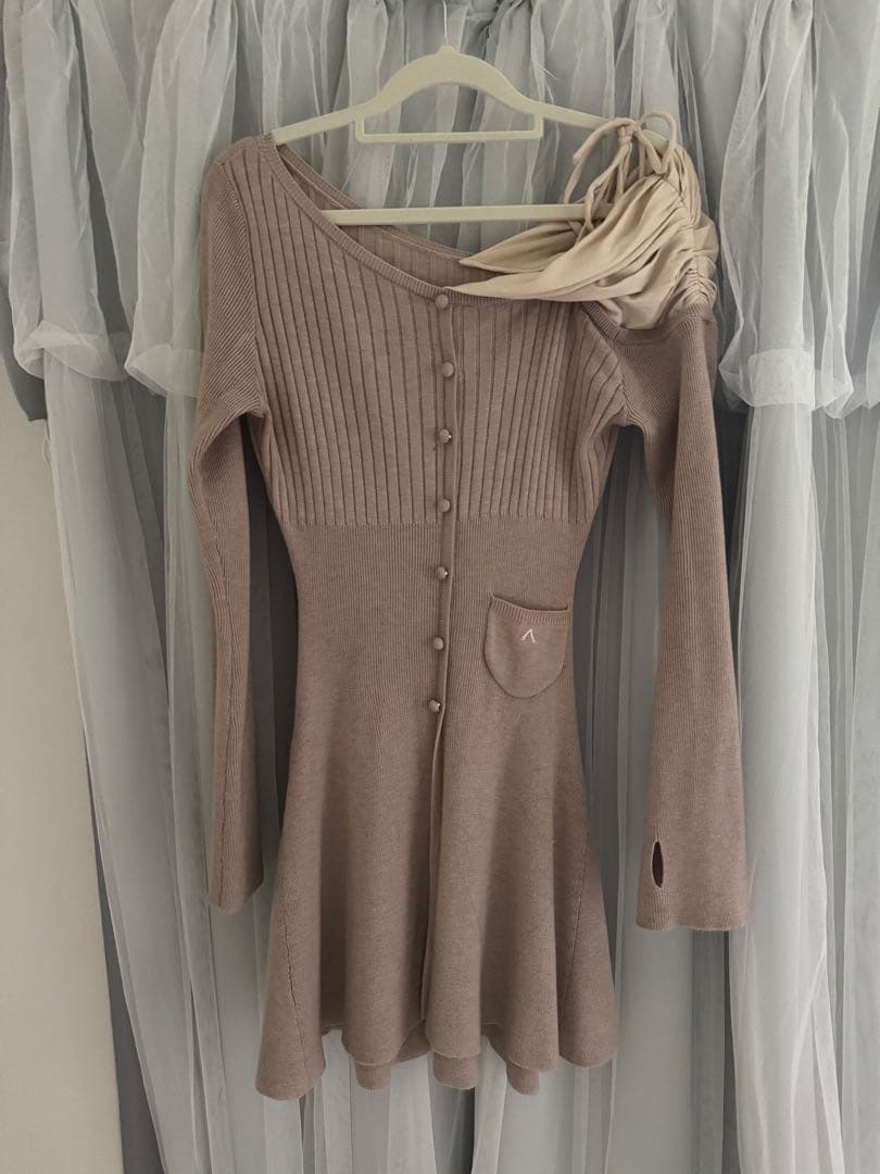 ワンピース andmaryHelen knit flare mini dress beige