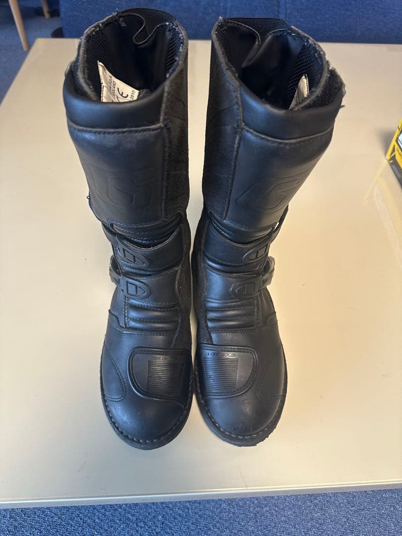 GABBARE アドベンチャーブーツ