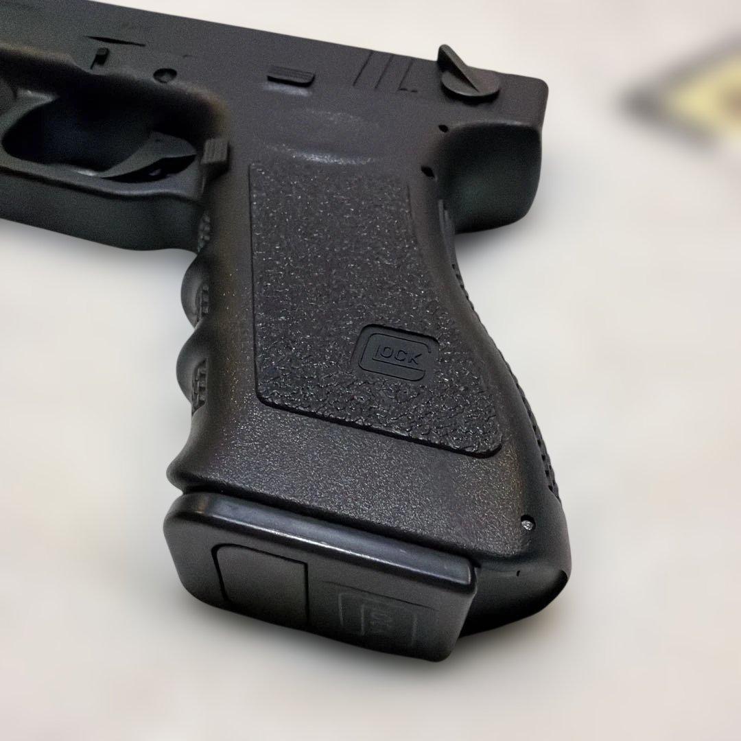 TOKYOMARUI GLOCK 18C 電動ガン バッテリー付き