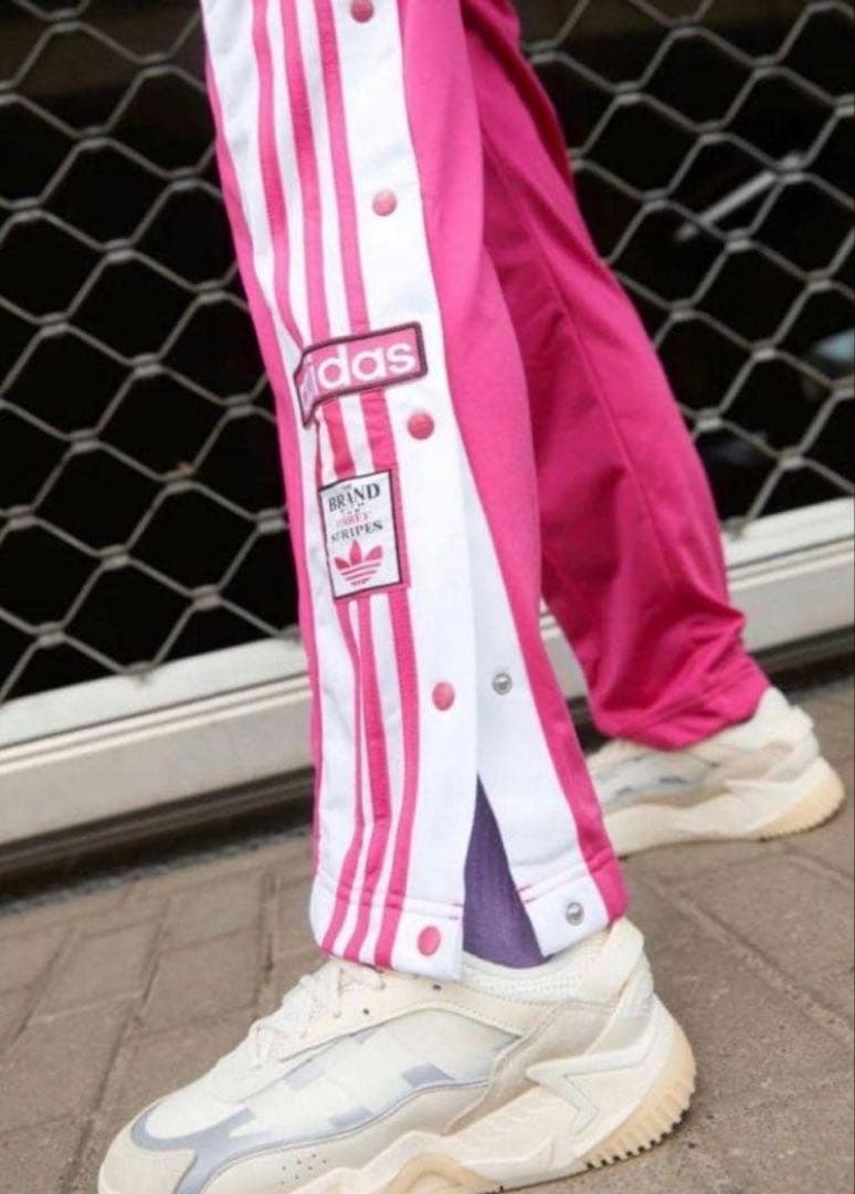 【adidas（アディダス）】美品 アディブレイク トラックパンツ ピンク L