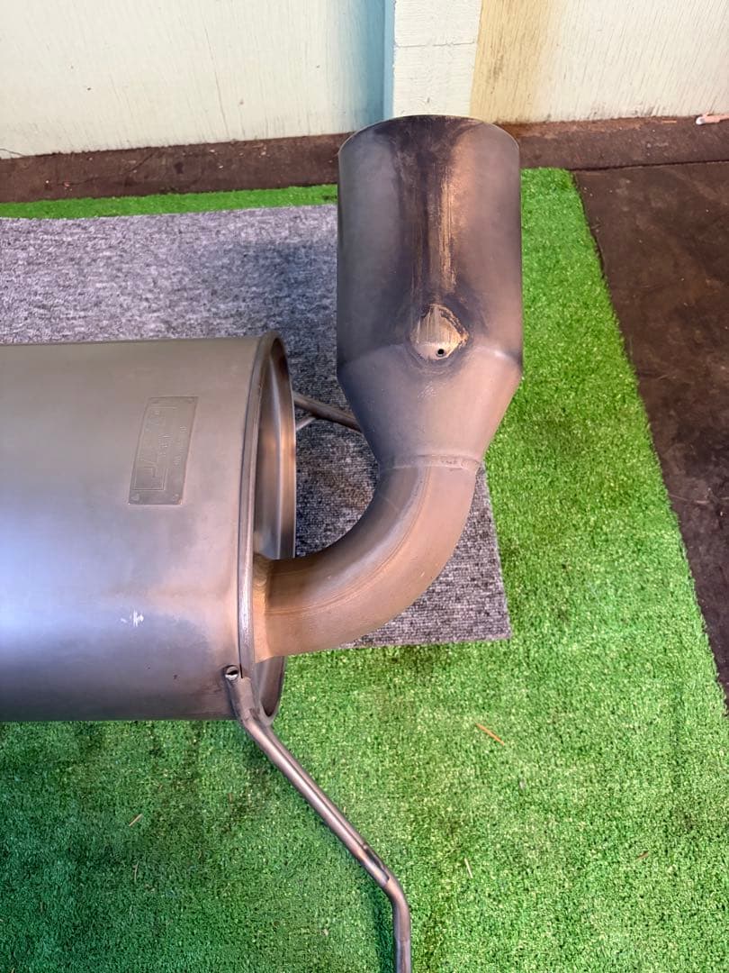 Z33 　チタン？　フジツボ　FUJITSUBO 　マフラー　フェアレディZ