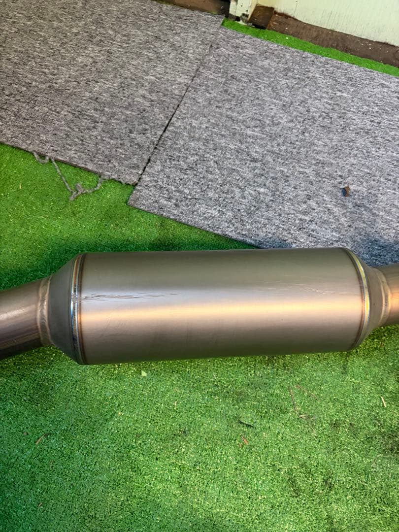 Z33 　チタン？　フジツボ　FUJITSUBO 　マフラー　フェアレディZ