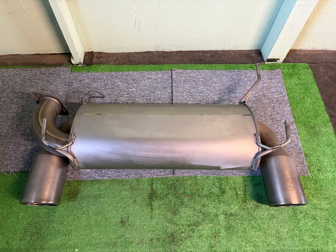 Z33 　チタン？　フジツボ　FUJITSUBO 　マフラー　フェアレディZ