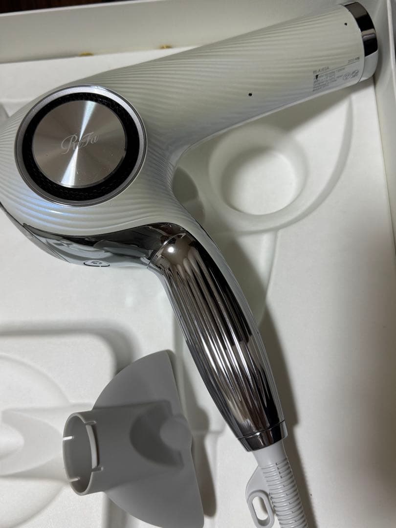 ReFa リファビューテックドライヤープロ RE-AJ02A（ホワイト）