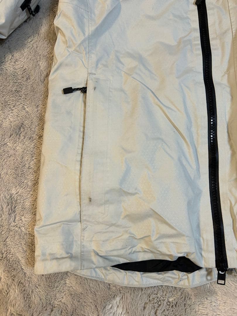 値下げ！Burton [ak] ジャケット XS ビブパン（S）セット売りあり