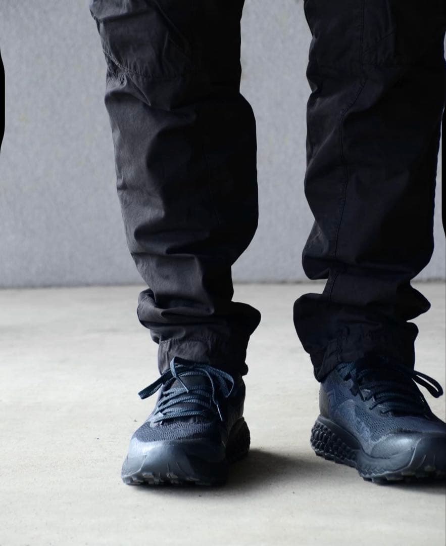 パンツ C.P. COMPANY 24SS CARGO TRACK PANTS