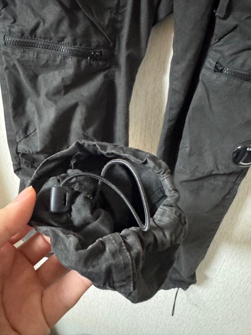パンツ C.P. COMPANY 24SS CARGO TRACK PANTS