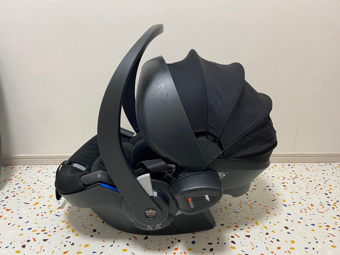 【定価8万円以上！】ストッケ イージーゴー モジュラー ビーセーフ&ベース