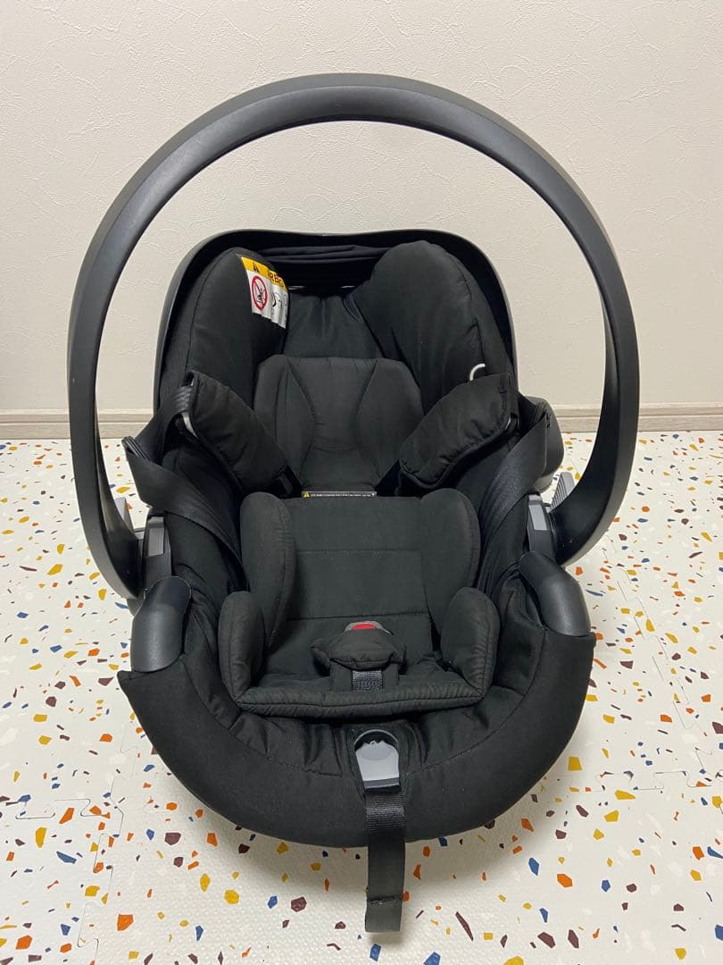 【定価8万円以上！】ストッケ イージーゴー モジュラー ビーセーフ&ベース