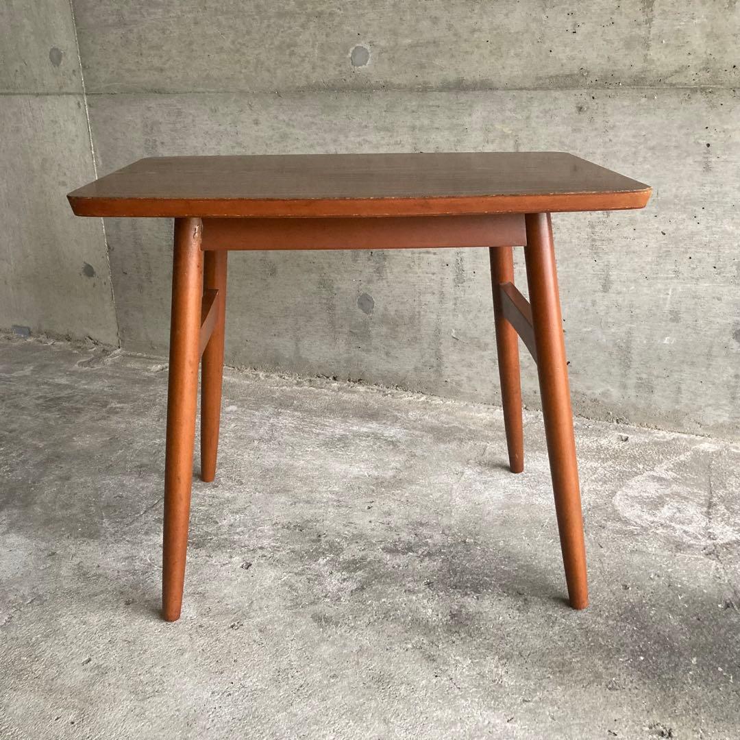 テーブル 机 サイドテーブル 置物台 飾り台 花台 木製 木目調 昭和レトロ