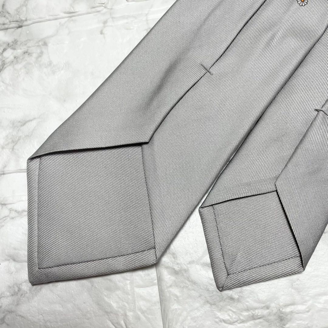 エルメス　HERMES ネクタイ　グレー　花　フラワー　ソリッドタイ　スーツ