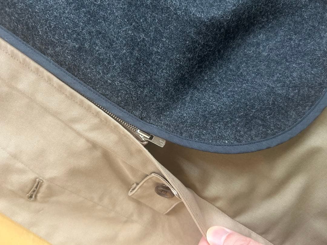 マーガレットハウエル　ステンカラーコート　ベージュ