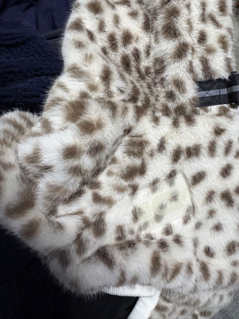 ushh ECO-FUR LEOPARD ロンパース　アイボリー　S 最終値下げ