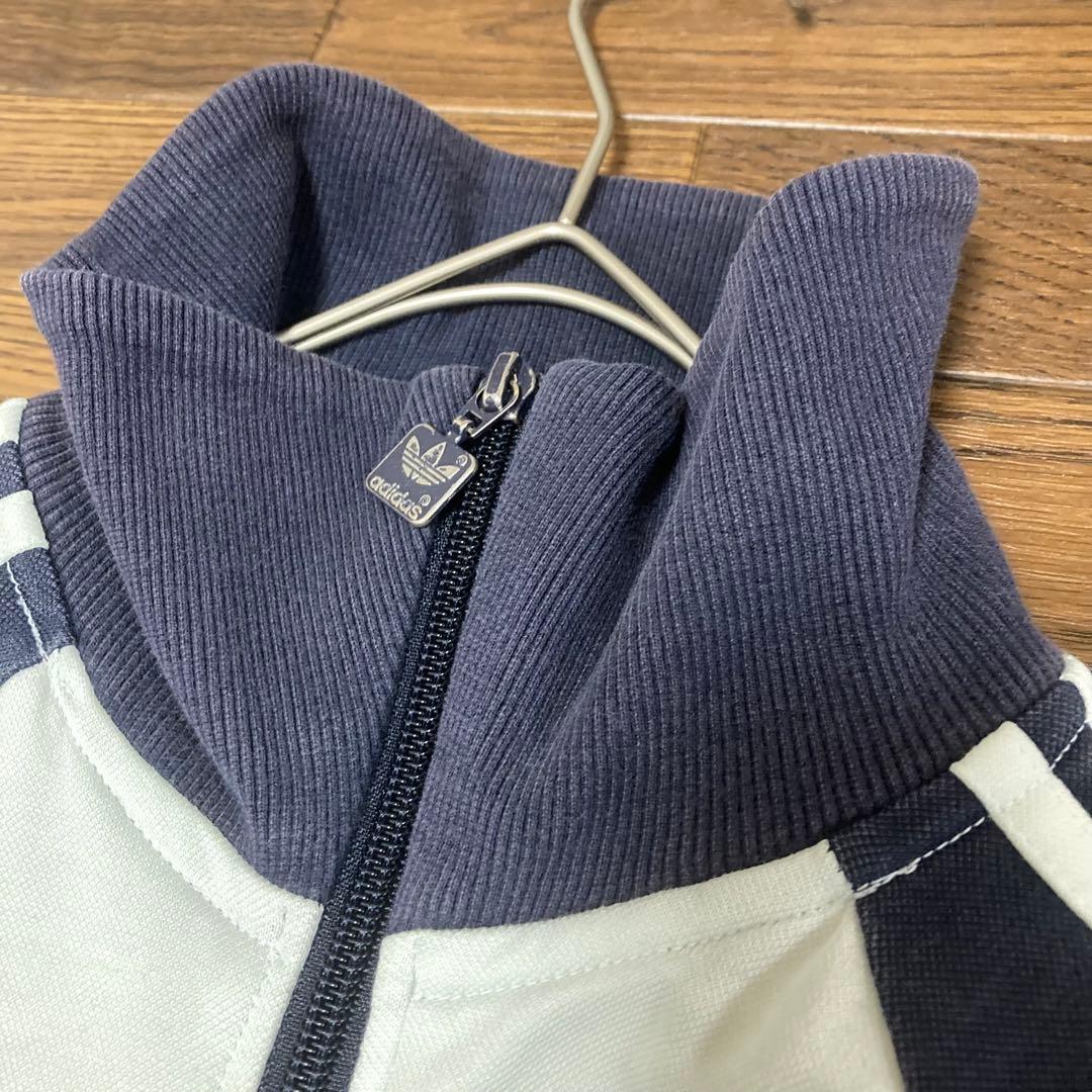 adidas アディダスオリジナルス　トラックジャケット　ジャージ　ワッペン