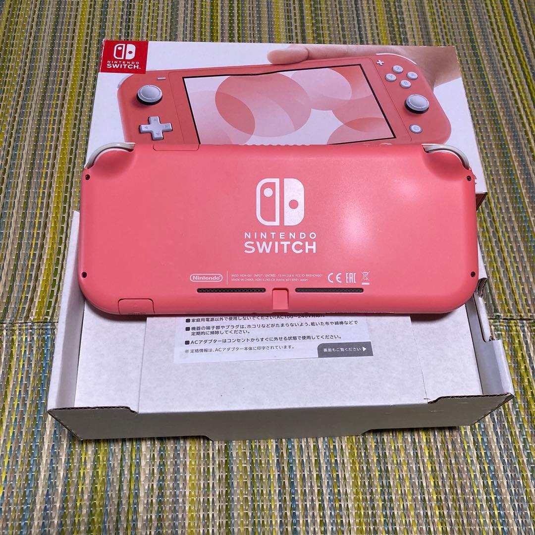 美品 Nintendo Switch Liteコーラル ピンク 本体