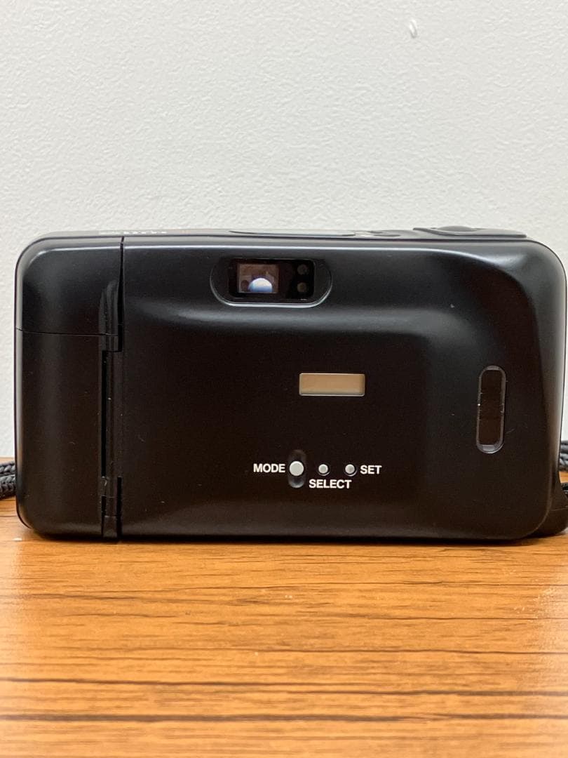 Kyocera Slim T 35mm フィルムカメラ　動作未確認