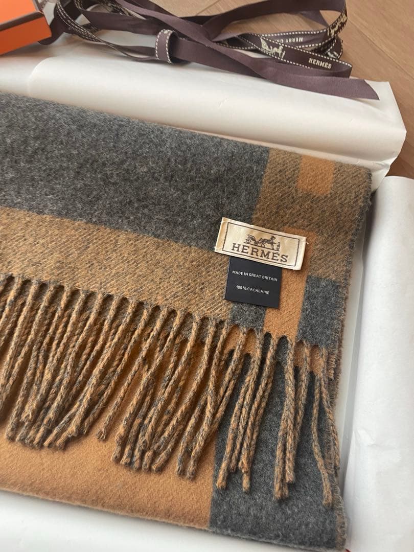 HERMES エルメス　2024aw 国内ブティック購入　カシミヤマフラー 美品
