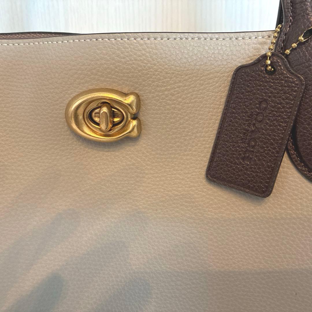 【美品】COACH ウィロートート 正規店購入 保存袋付 軽量 A4可