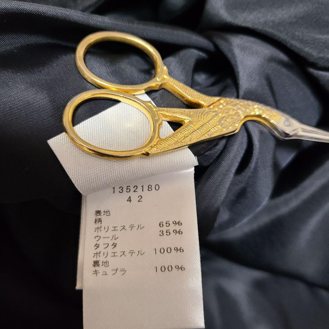 EIKO KONDO 黒フリル襟付きロングコート／Aライン／バック編上げデザイン