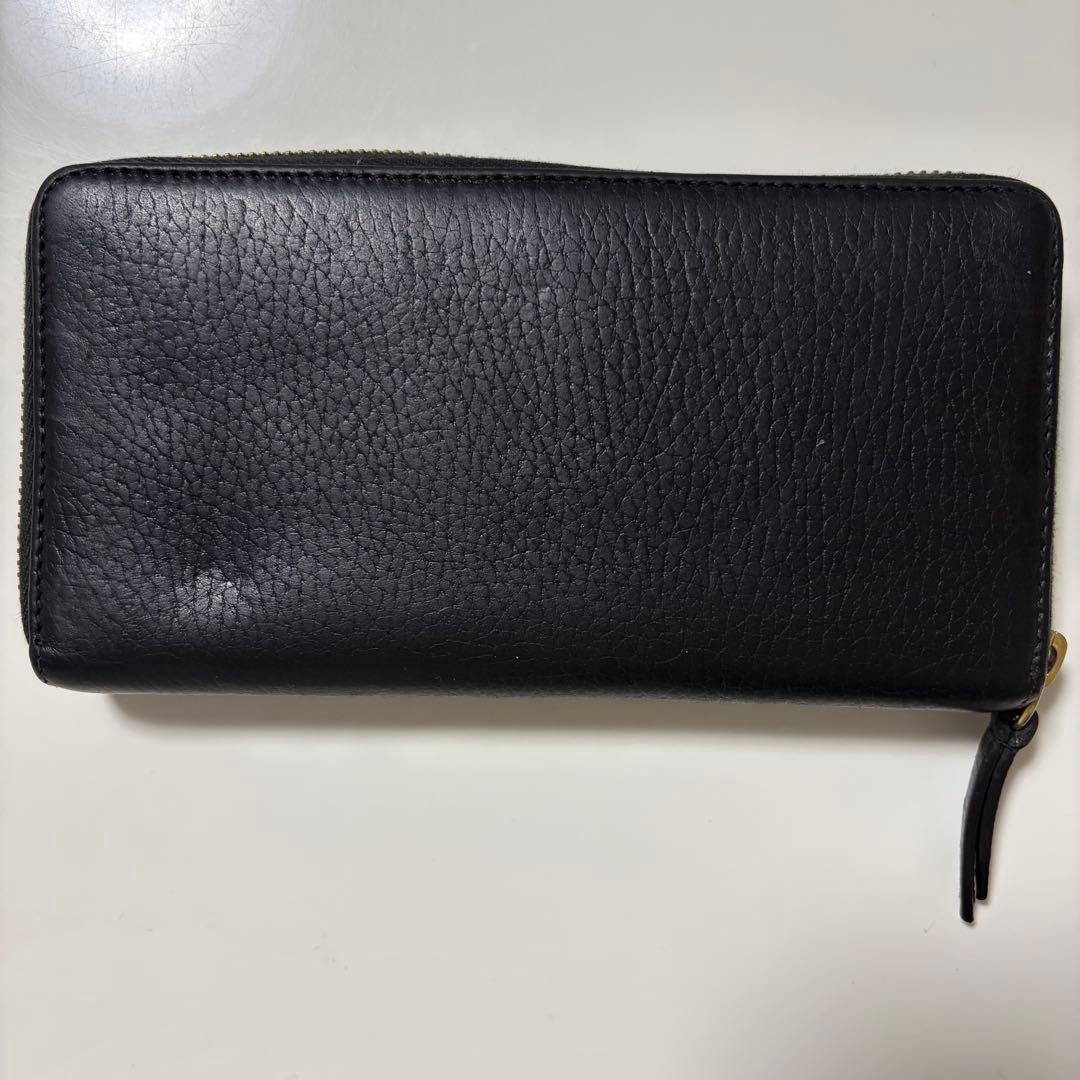 GUCCI ラウンドファスナー マーモントGGロゴ 金具