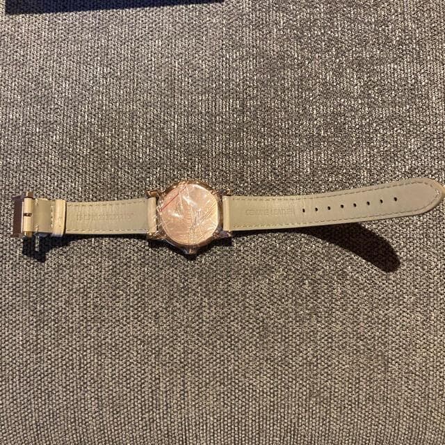 新品 BURBERRY バーバリー 腕時計 BU9109 ゴールドチェック