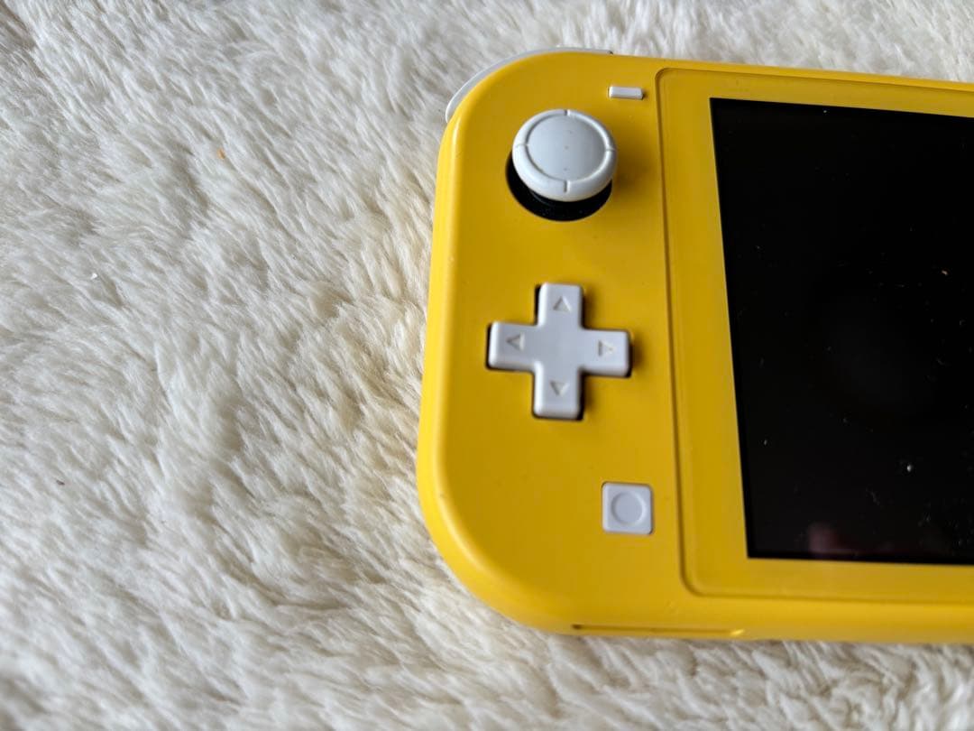 【美品】Nintendo Switch Lite イエロー即購入可