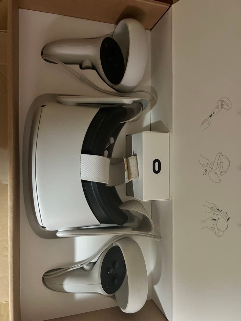 メタクエスト2本体　（ QUEST 2） 64GB