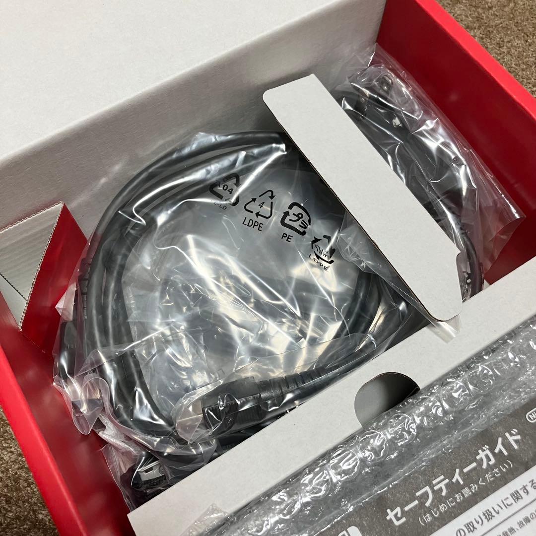 【新品未使用品】ニンテンドーSwitch Joy-Conネオンブルーネオンレッド